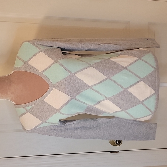 Tommy Hilfiger Lightweight Grey Heather Argyle Sweater NWT - Picture 1 of 7